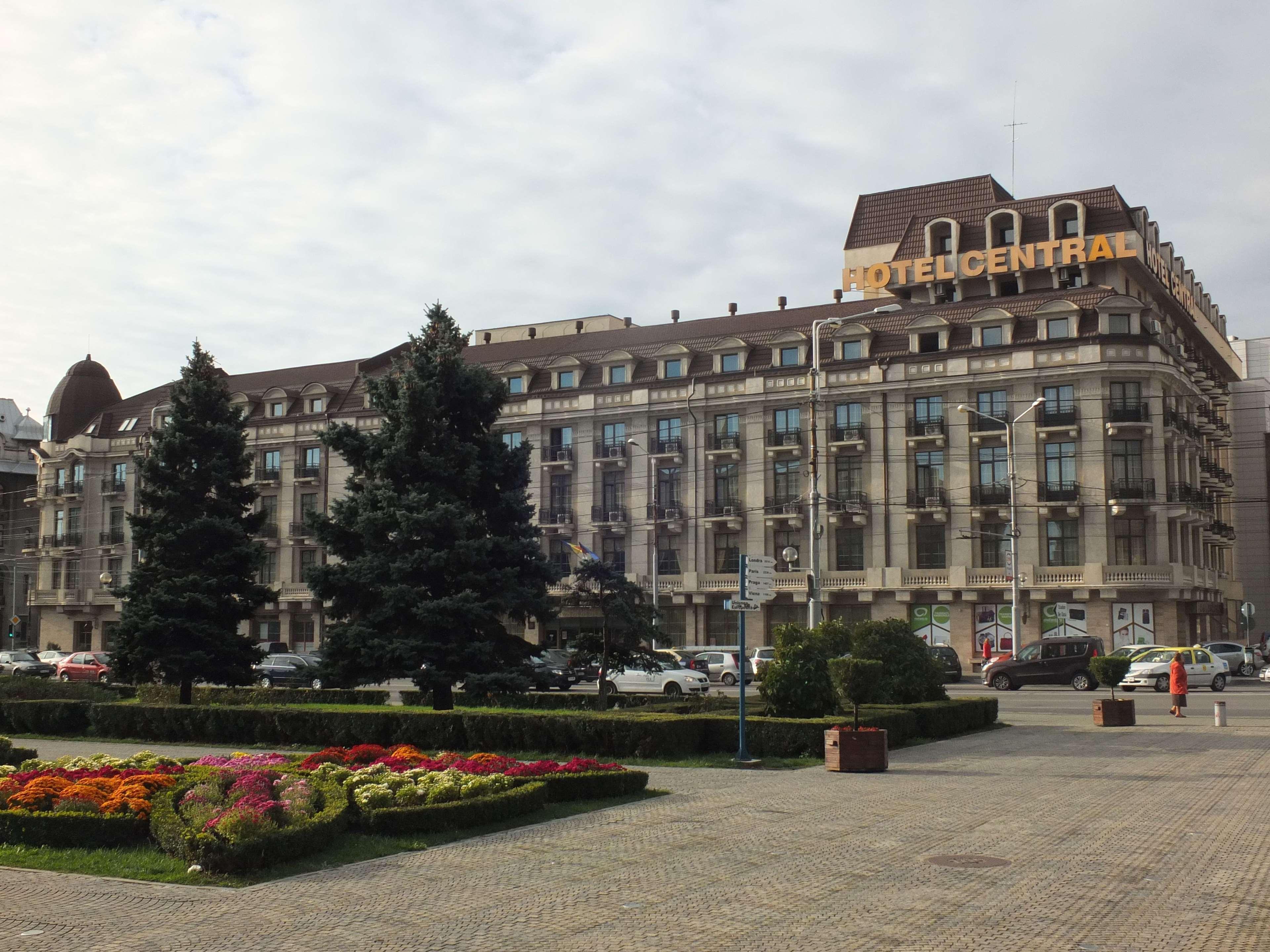 Hotel Central Ploieşti Extérieur photo